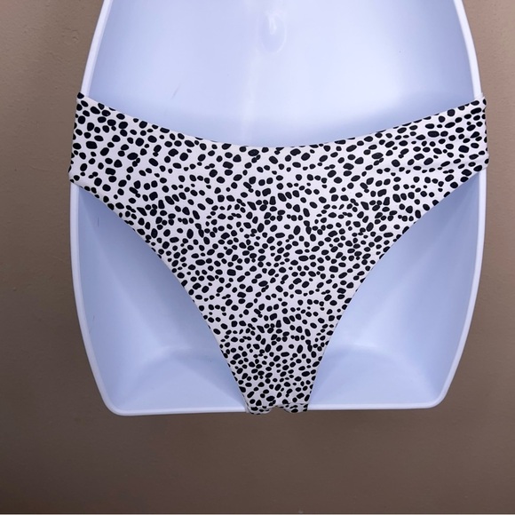 XS/S Black White Dot Print Swimsuit Animal Print Stretch XS Top Small Bottom - Picture 10 of 13